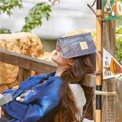 女人与英雄